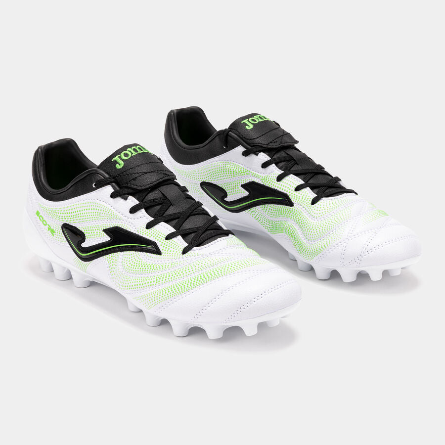 Chuteiras Score 25 relva artificial AG branco preto