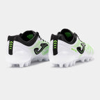 Chuteiras Score 25 relva artificial AG branco preto